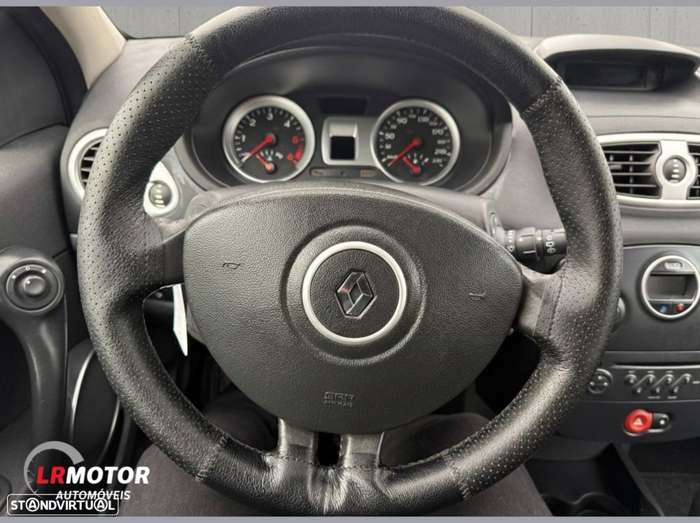 Renault Clio 1.5 dCi Dynamique S - 10