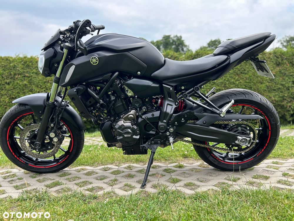 Yamaha MT - 4
