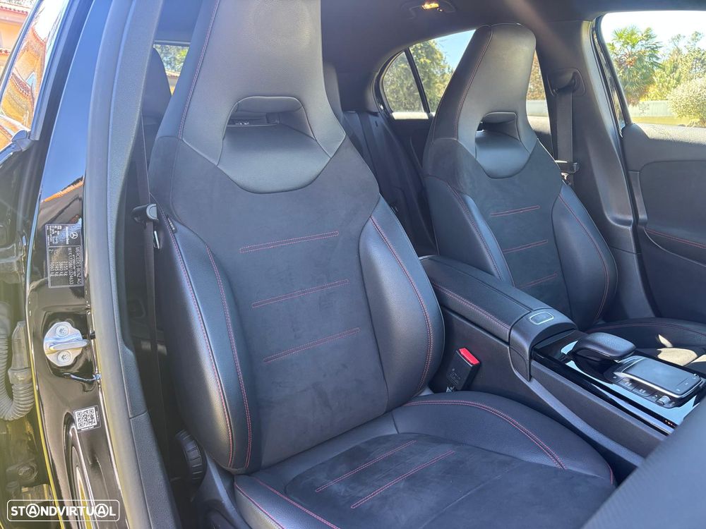 Mercedes-Benz A 250 e 8G-DCT AMG Line - 13