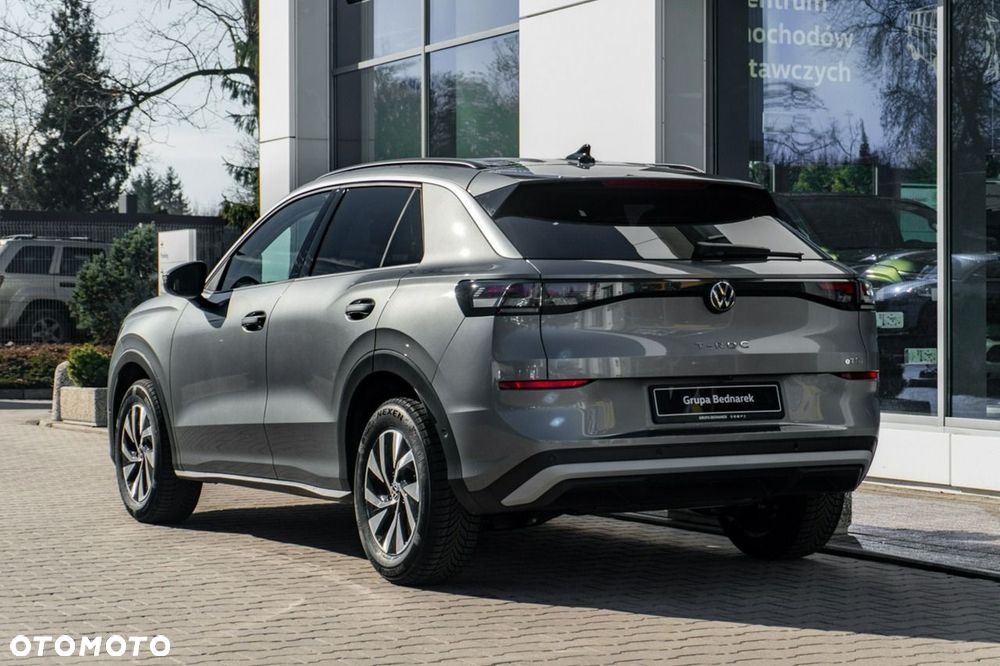 Volkswagen T-Roc - 7