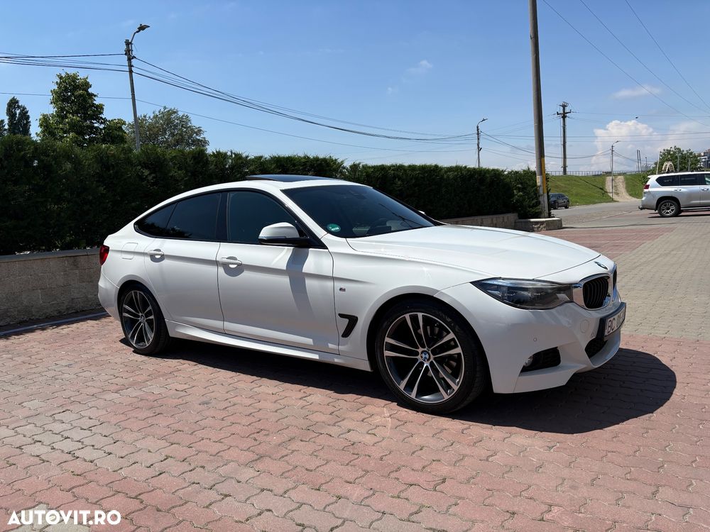 BMW Seria 3 320d Aut. Edition M Sport Shadow - 1