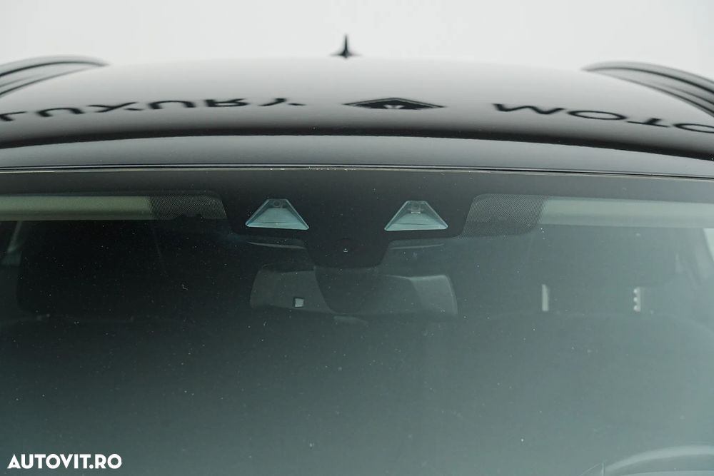 BMW Seria 5 520d xDrive Aut. - 24