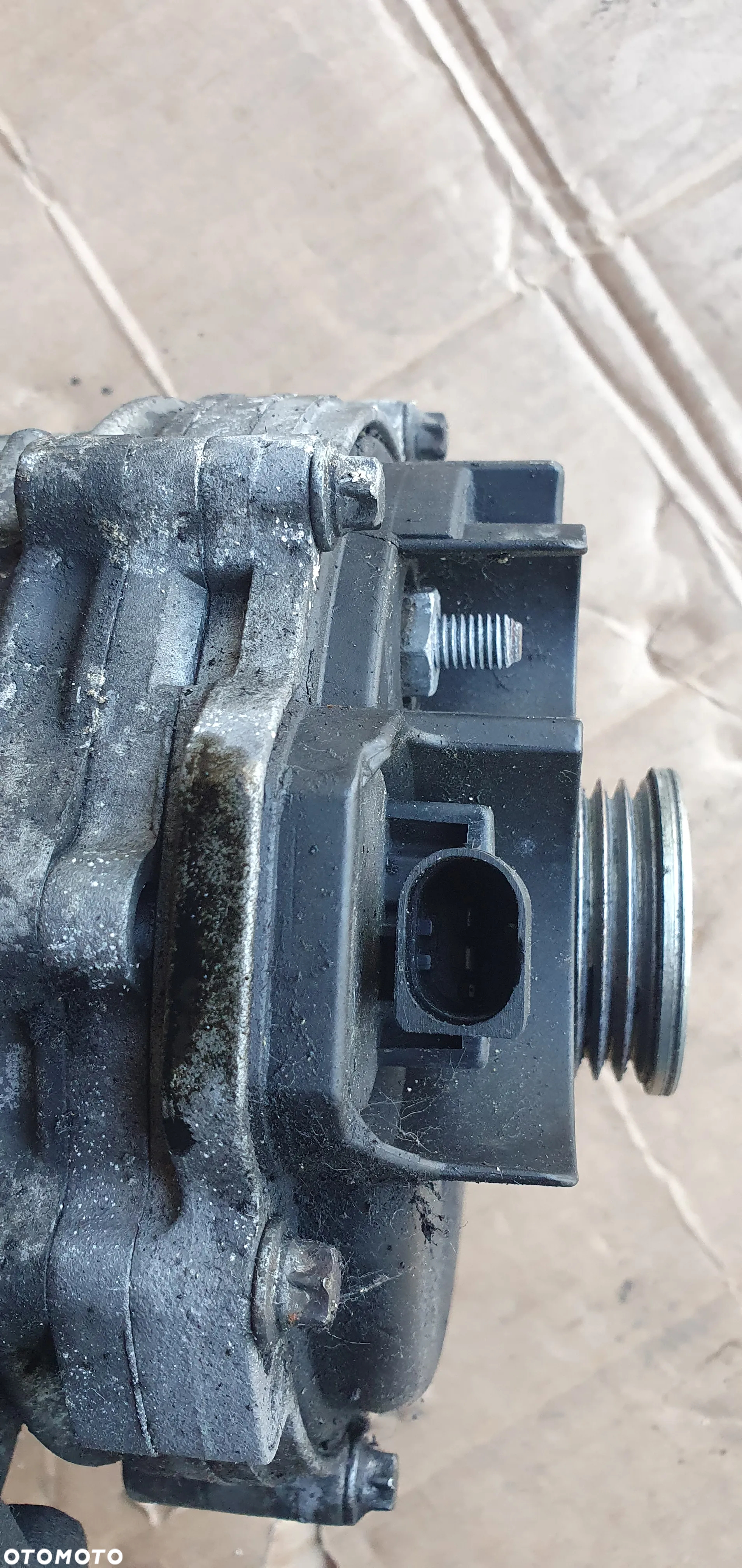 Alternator prądnica Mercedes ML W163 4.0 CDI A6281540103 - 3