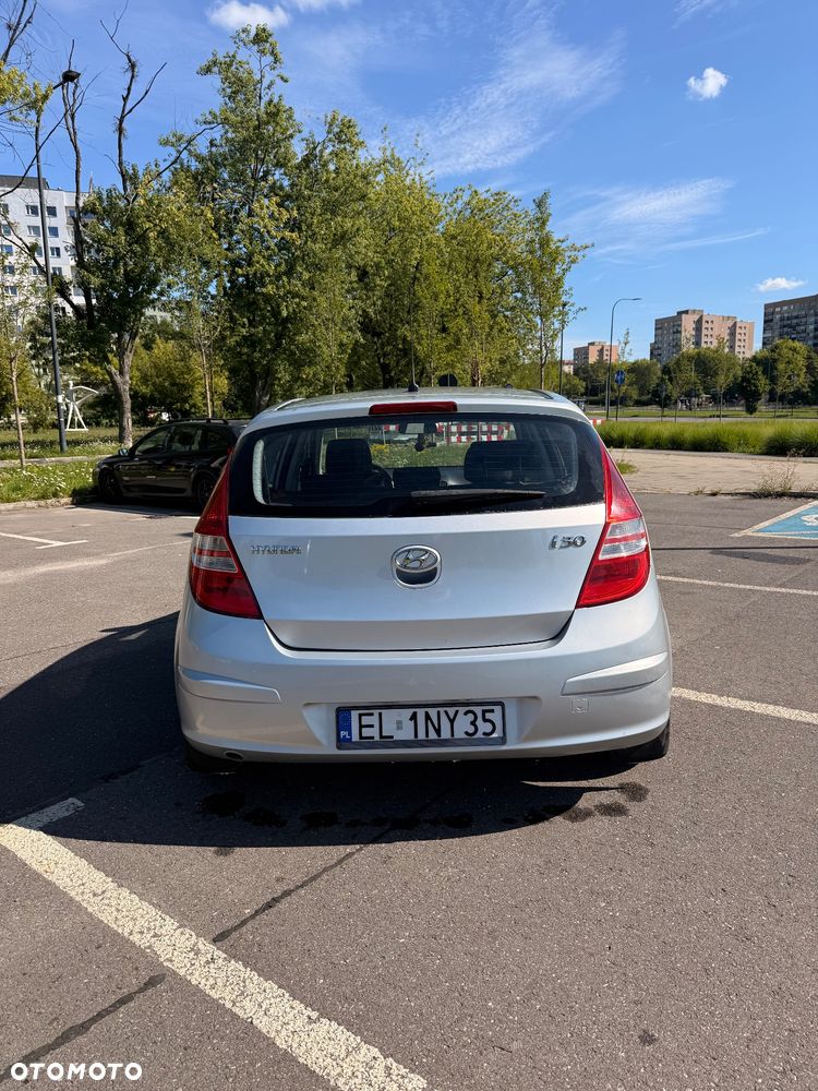 Hyundai i30 1.6 Comfort - 4