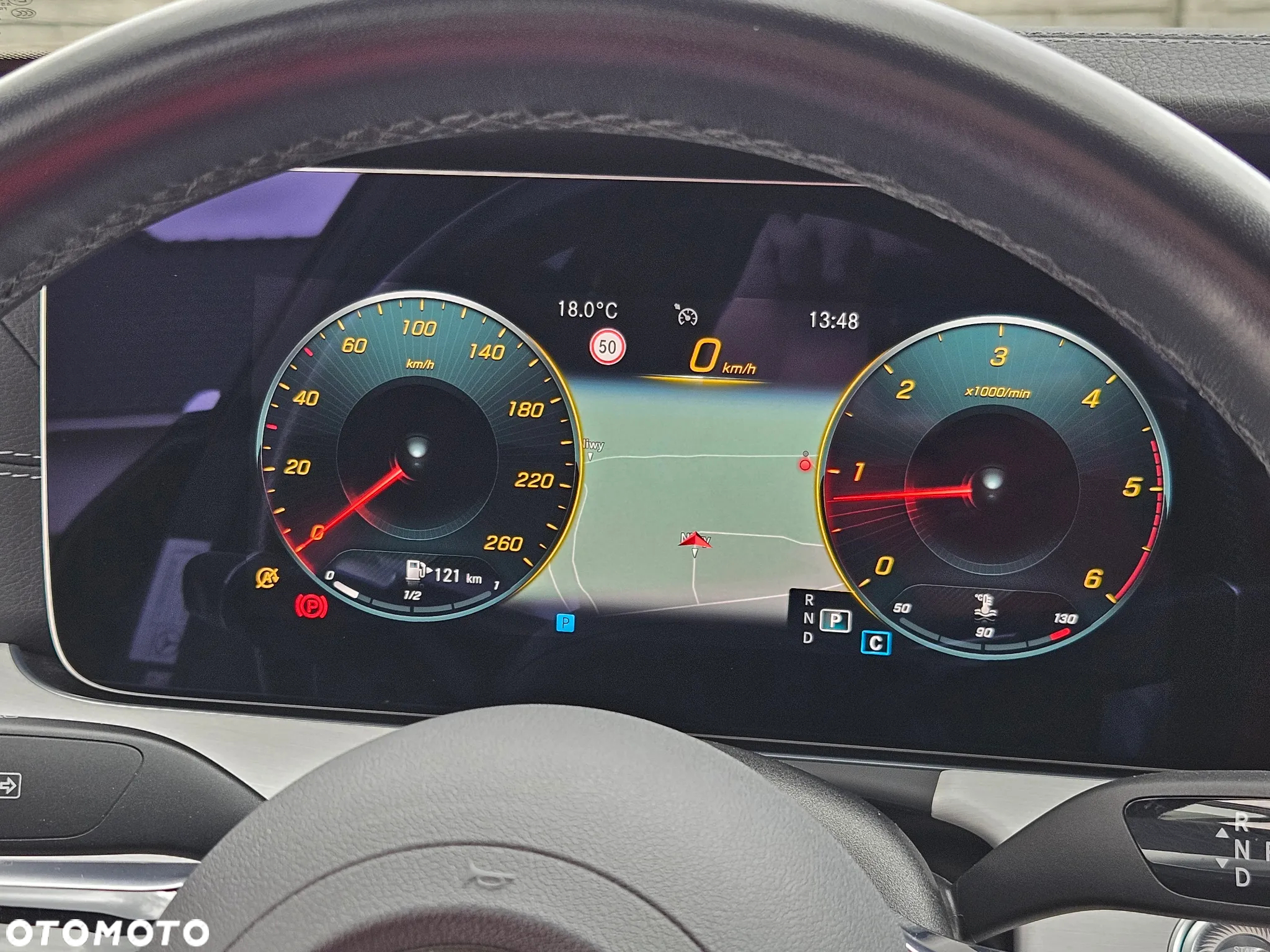 Mercedes-Benz Klasa E 220 d 4-Matic 9G-TRONIC - 29