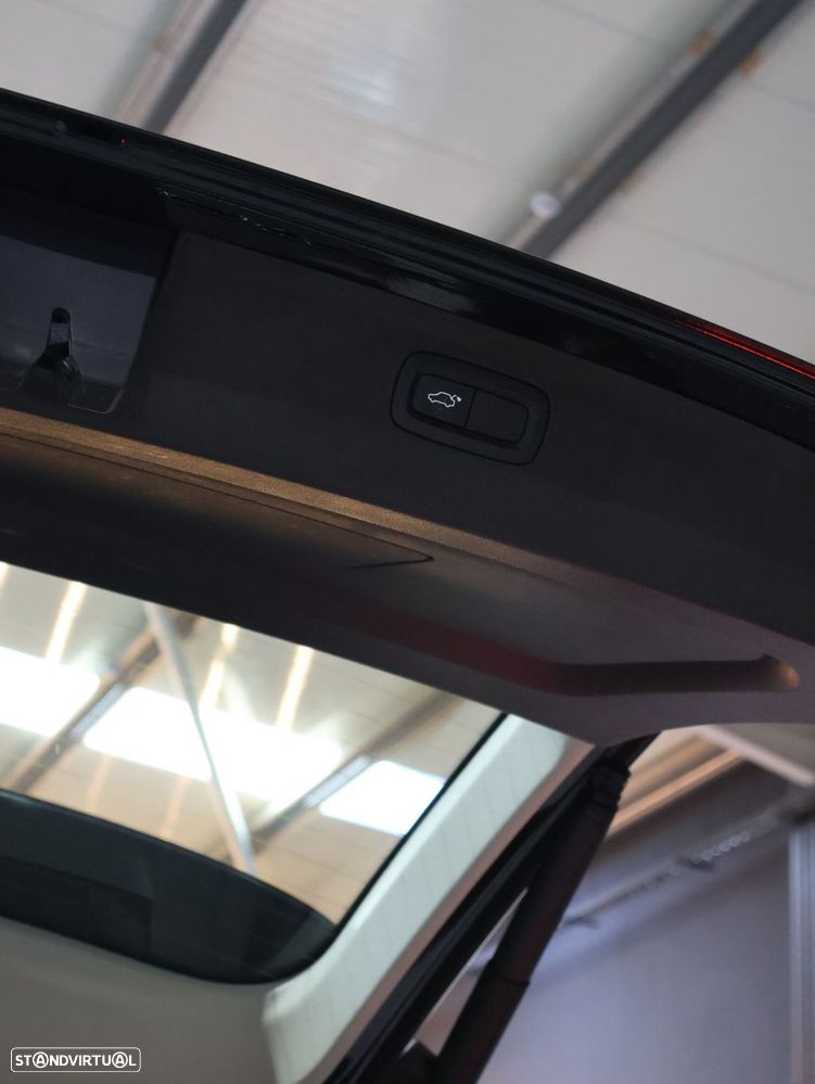 Volvo XC 90 2.0 D4 Momentum - 18