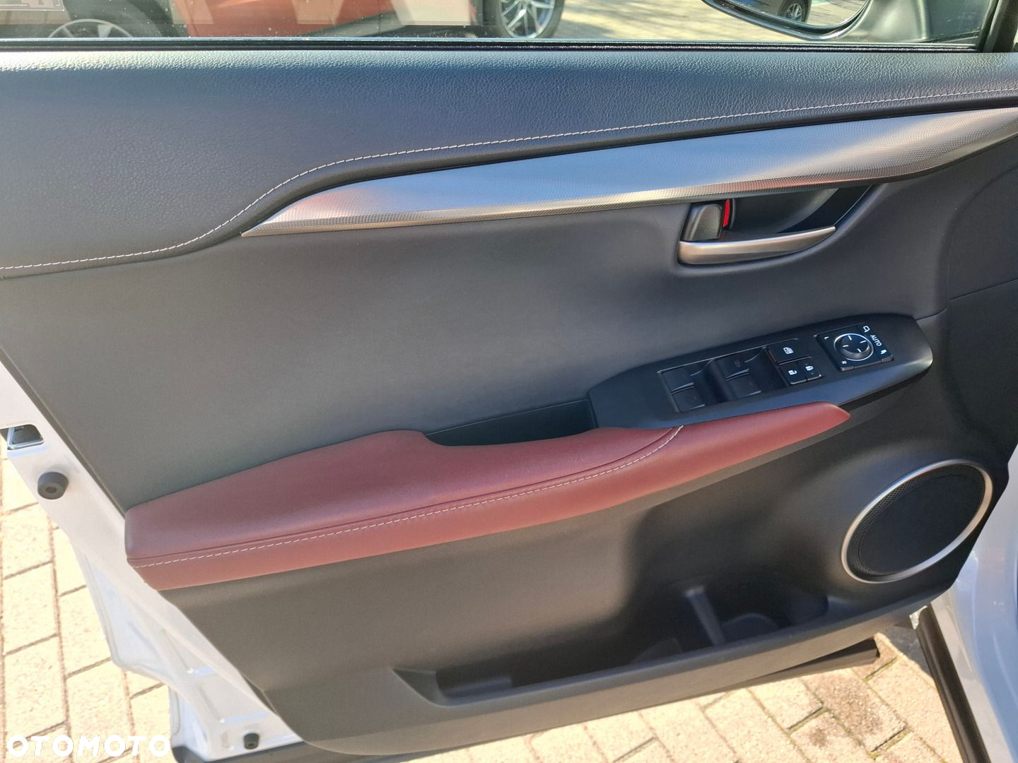 Lexus NX 200t Comfort AWD - 12