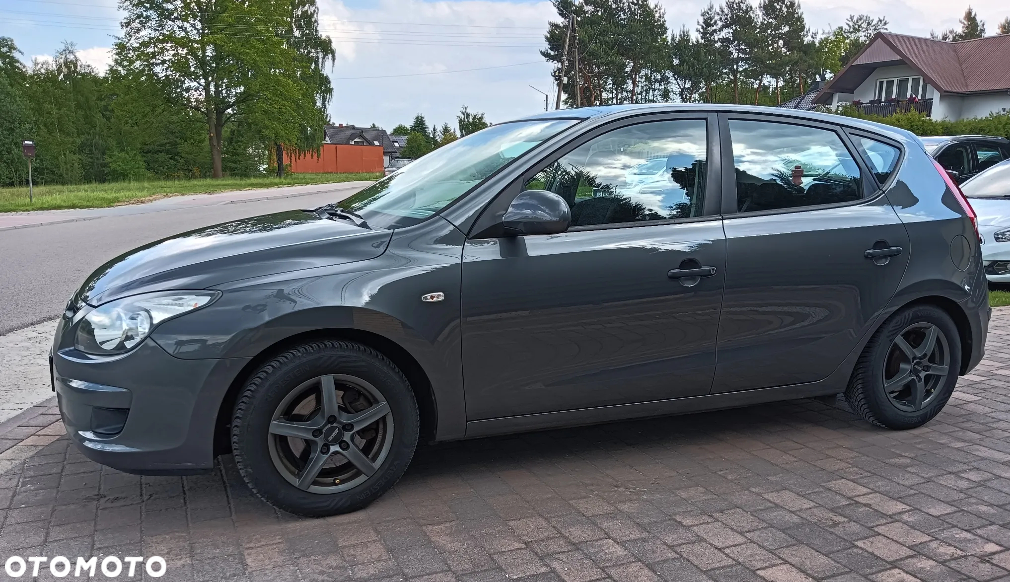 Hyundai i30 1.4 Base + - 2