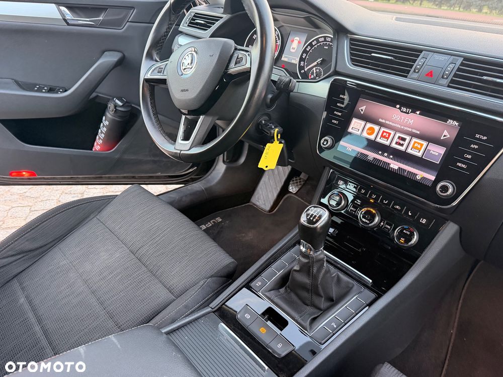 Skoda Superb 1.4 TSI ACT Ambition - 6