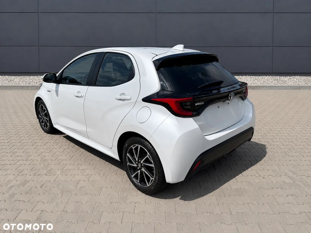 Toyota Yaris Hybrid 1.5 Active - 6