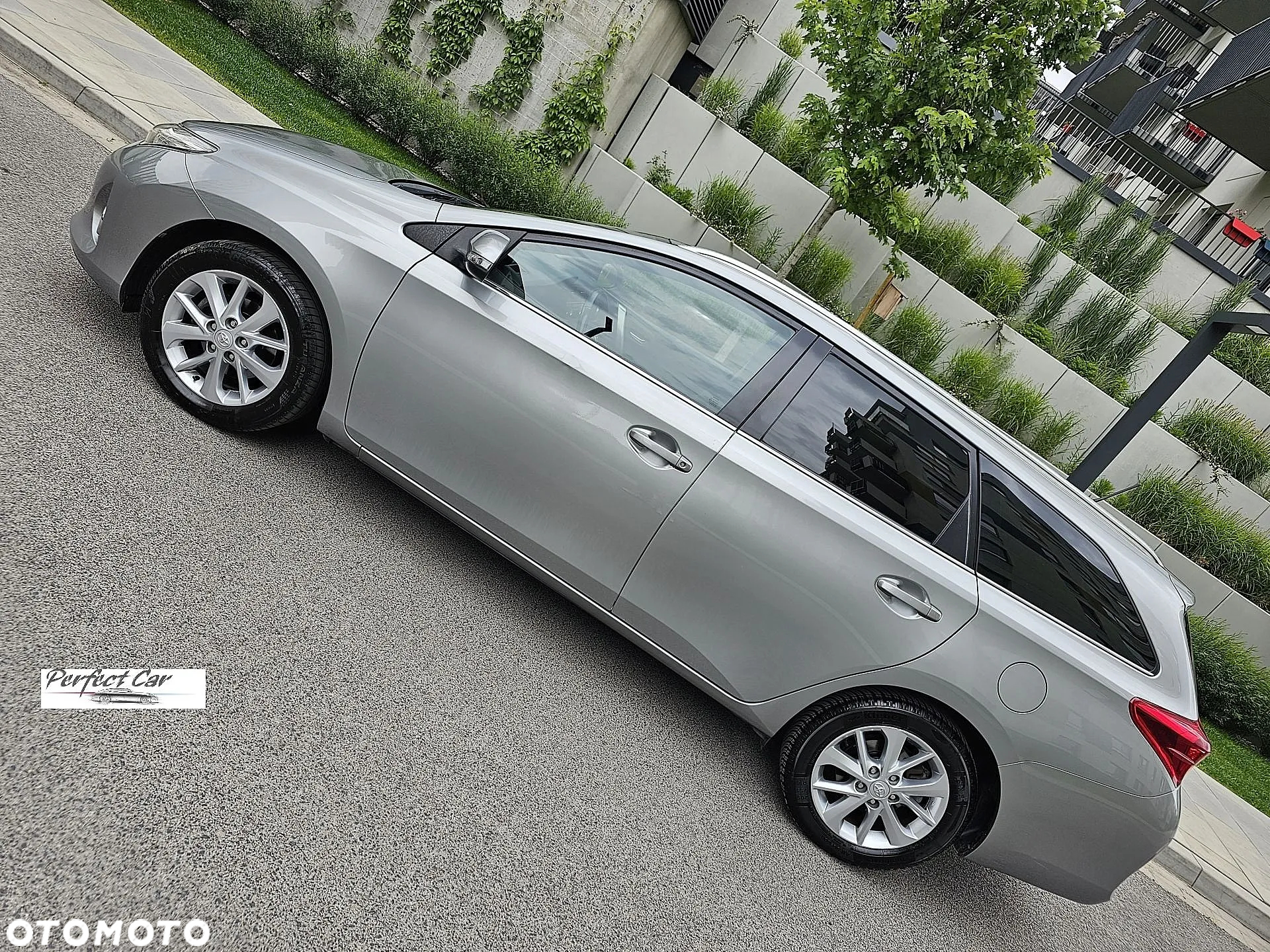 Toyota Auris 1.6 Comfort - 5