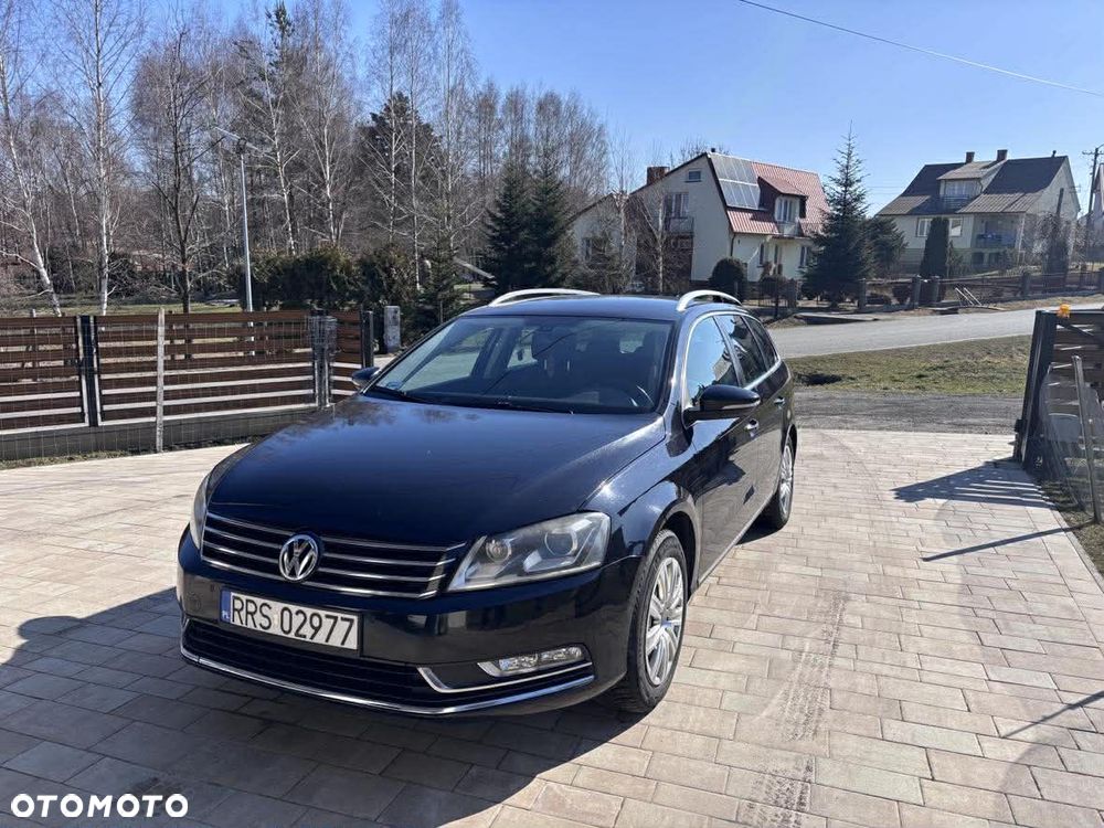 Volkswagen Passat 1.6 TDI Comfortline - 1