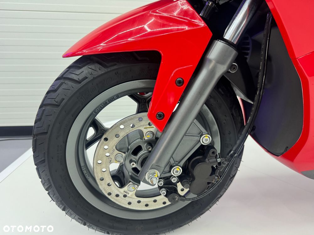 Aprilia Inny - 33