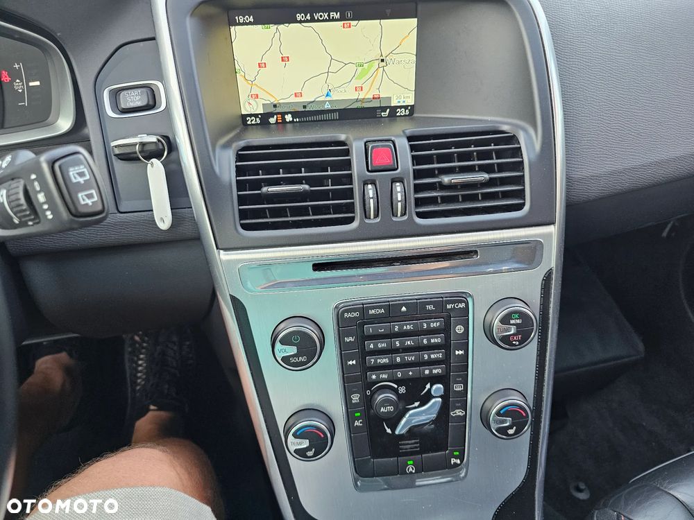 Volvo XC 60 D3 Inscription - 14