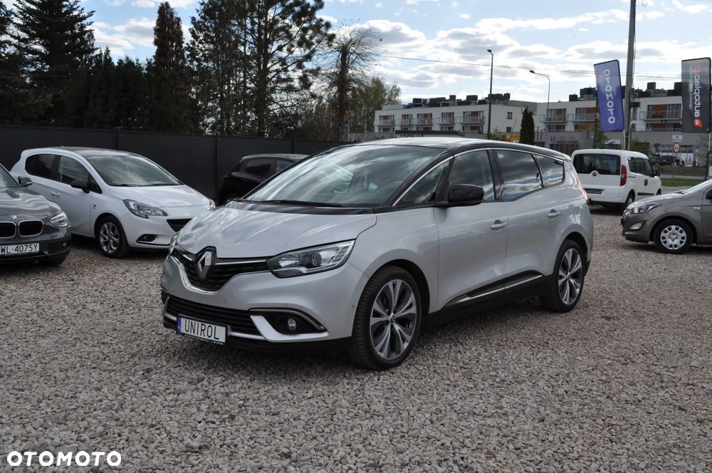 Renault Grand Scenic - 1