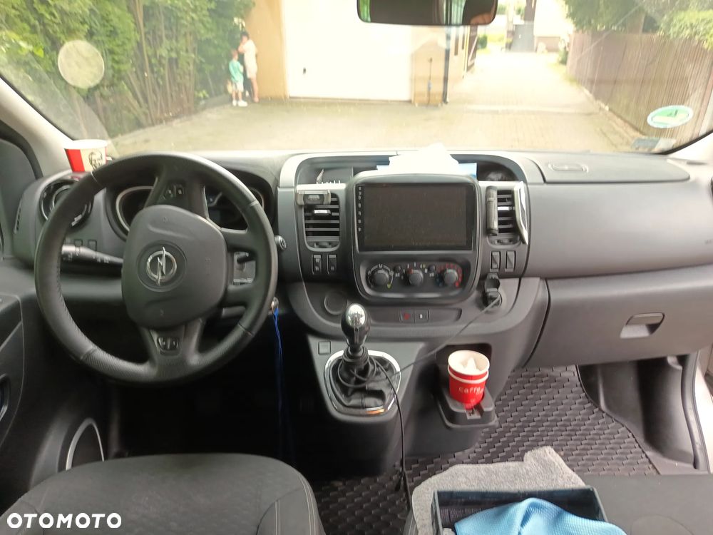 Opel Vivaro L2H1 2,9t Edition - 12