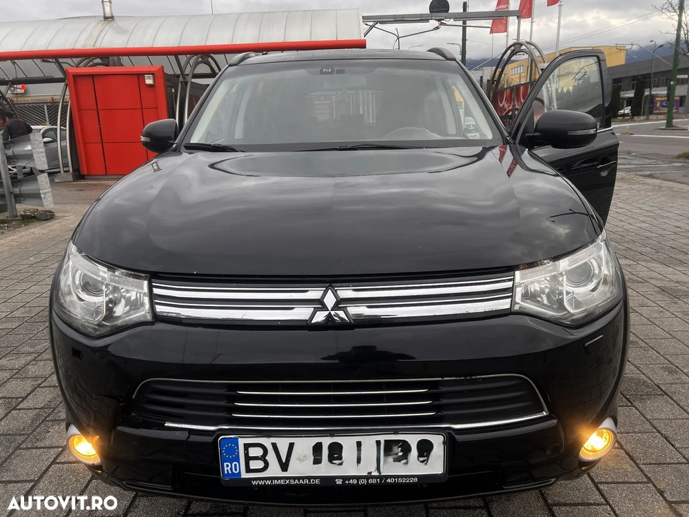 Mitsubishi Outlander 2.0 4WD - 2