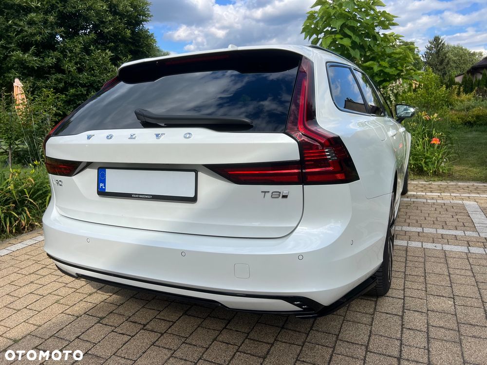 Volvo V90 T8 AWD Plug-In Hybrid Ultimate Dark - 20