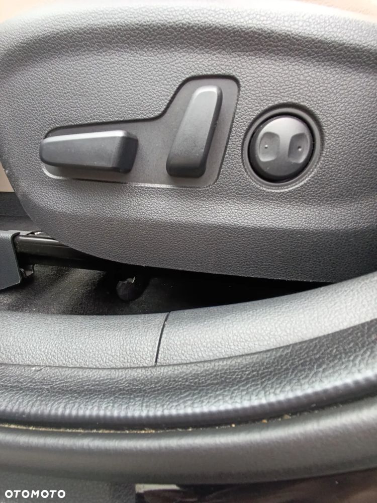 Hyundai Tucson 1.6 T-GDI Tour de Pologne 4WD DCT - 29