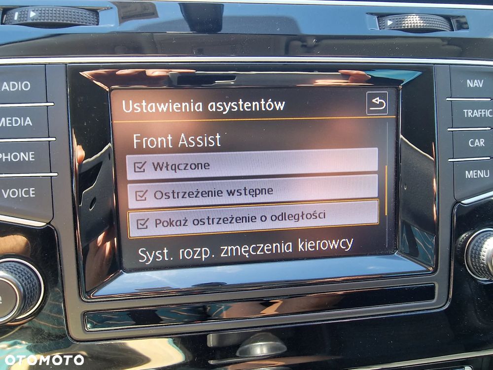 Volkswagen Golf 2.0 TDI (BlueMotion Technology) Highline - 15