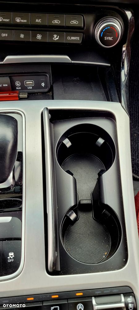 Kia Stinger 2.0 T-GDI GT Line - 14