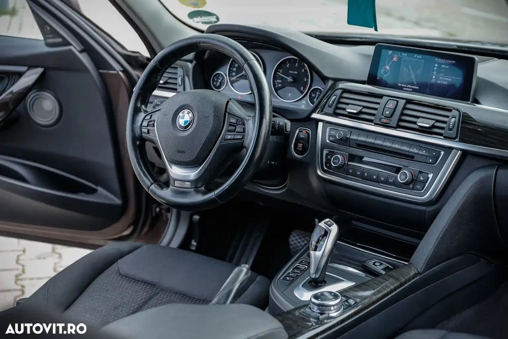 BMW Seria 3 320d Aut. Luxury Line - 8