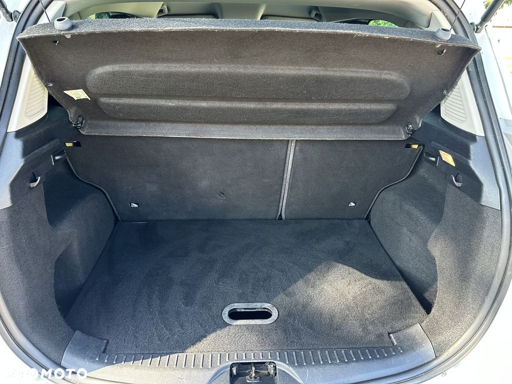 Ford B-MAX 1.4 SYNC Edition - 35