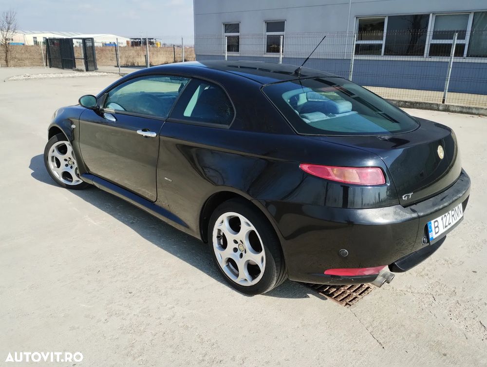 Alfa Romeo GT 1.9 JTD M-Jet Progression - 7