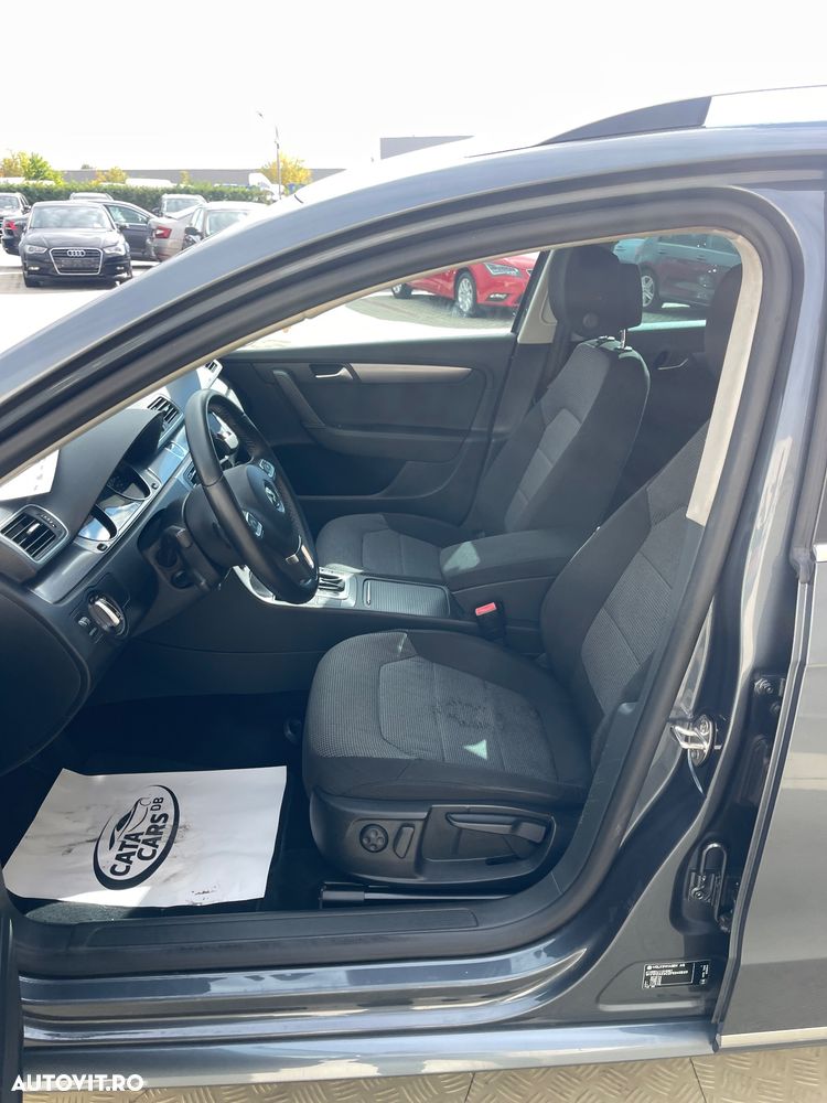 Volkswagen Passat 2.0 TDI BlueMotion Tehnology DSG Comfortline - 29