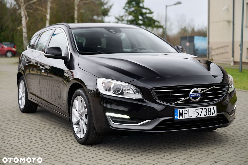 Volvo V60 T5 Geartronic Momentum - 13