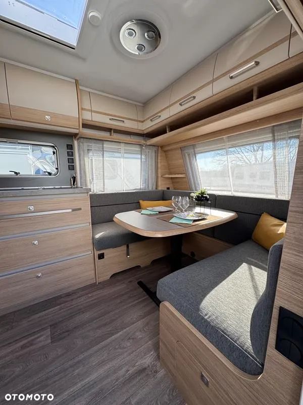 Fendt FENDT BIANCO 465 SFH ACTIVE Truma Combi gaz/230V Oś 1800KG, Podgrzewanie podłogowe 230V - 4