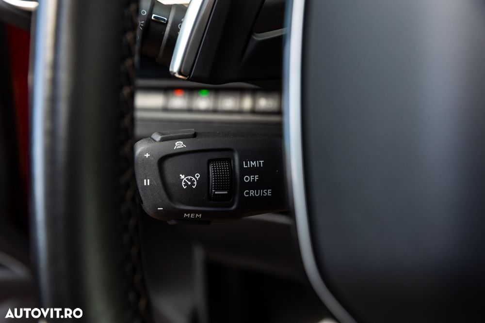 Peugeot 3008 PHEV EAT8 4X4 GT Pack - 19