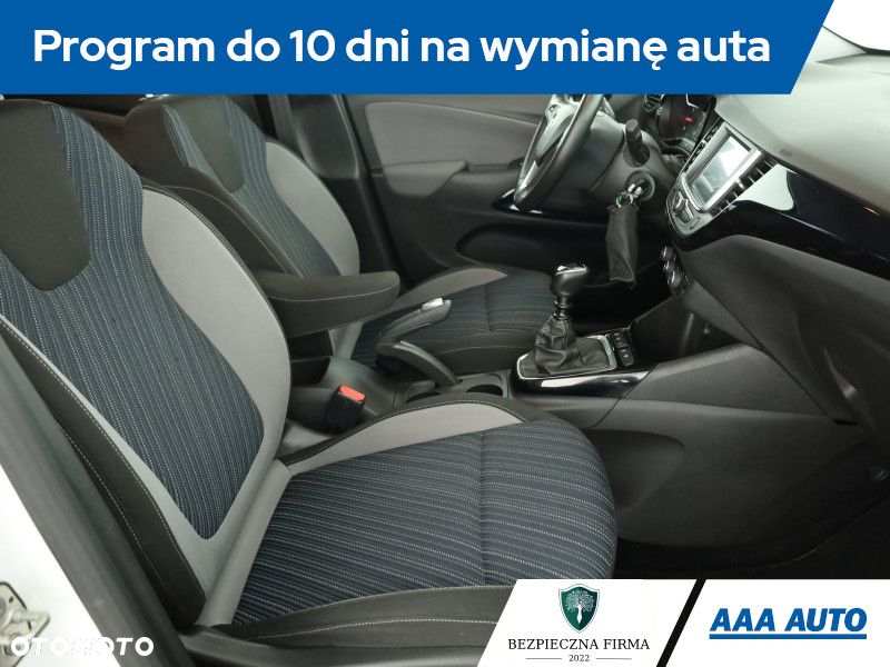Opel Crossland X - 8