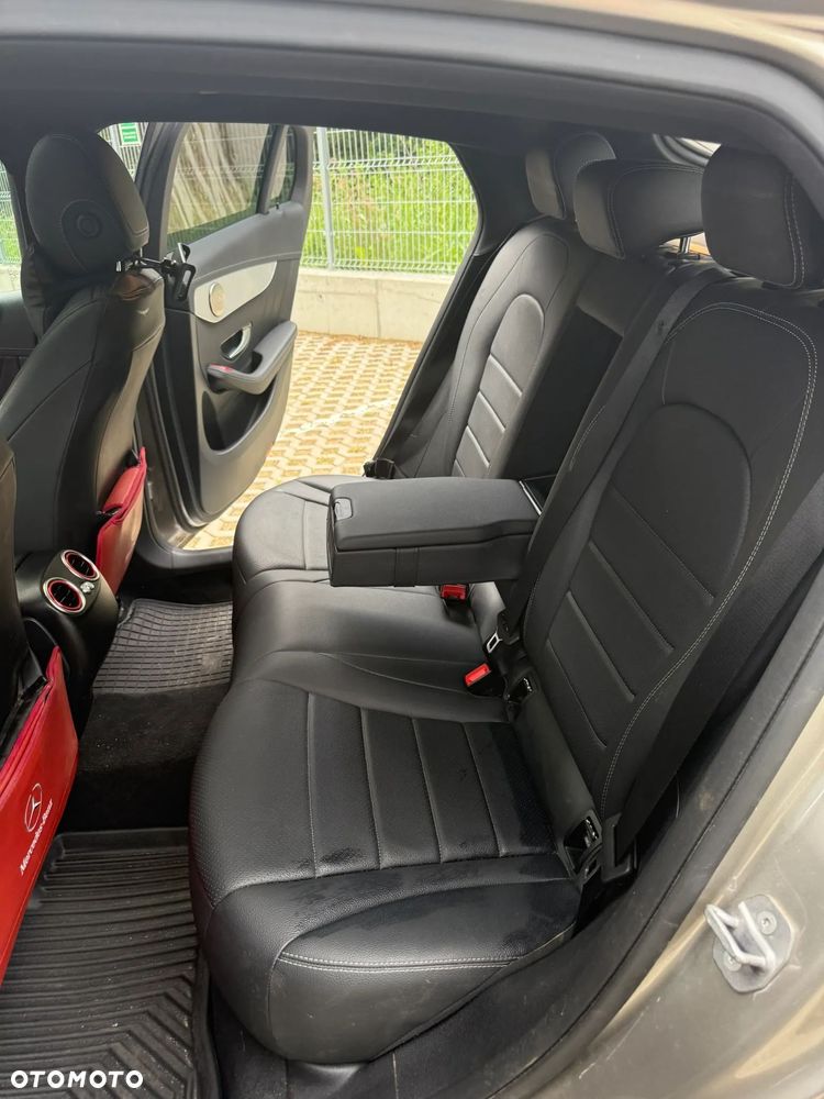 Mercedes-Benz GLC 200 4-Matic - 24
