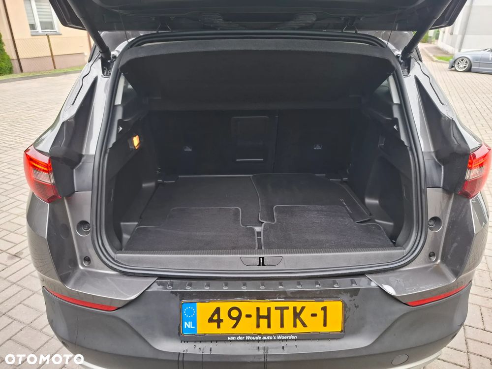 Opel Grandland X 1.2 Start/Stop Business Elegance - 19