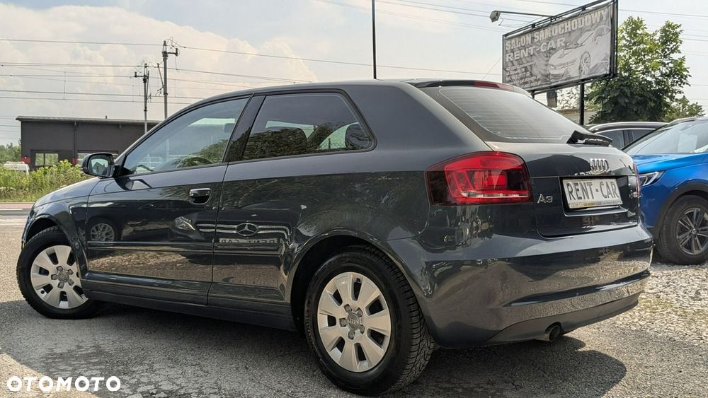 Audi A3 3-drzwiowe 1.6 TDI Ambiente - 9
