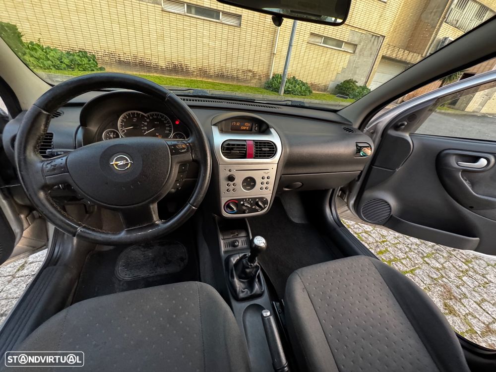 Opel Corsa 1.2 16V Confort - 13