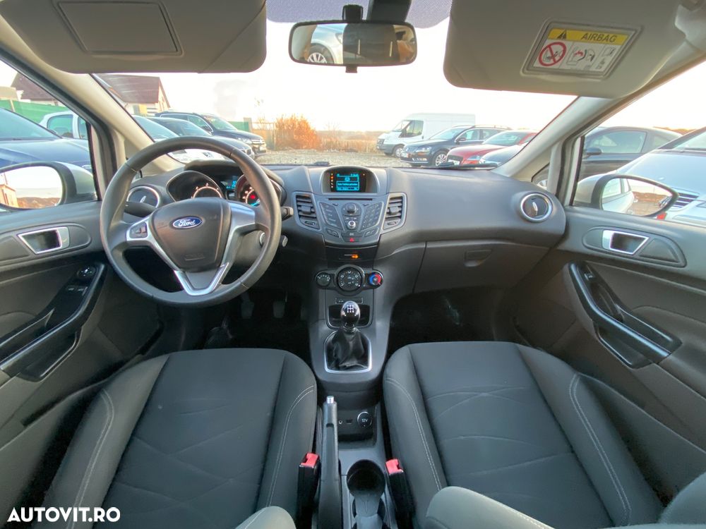 Ford Fiesta 1.25i Titanium - 2