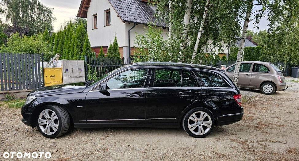 Mercedes-Benz Klasa C 180 K BlueEff Elegance - 1