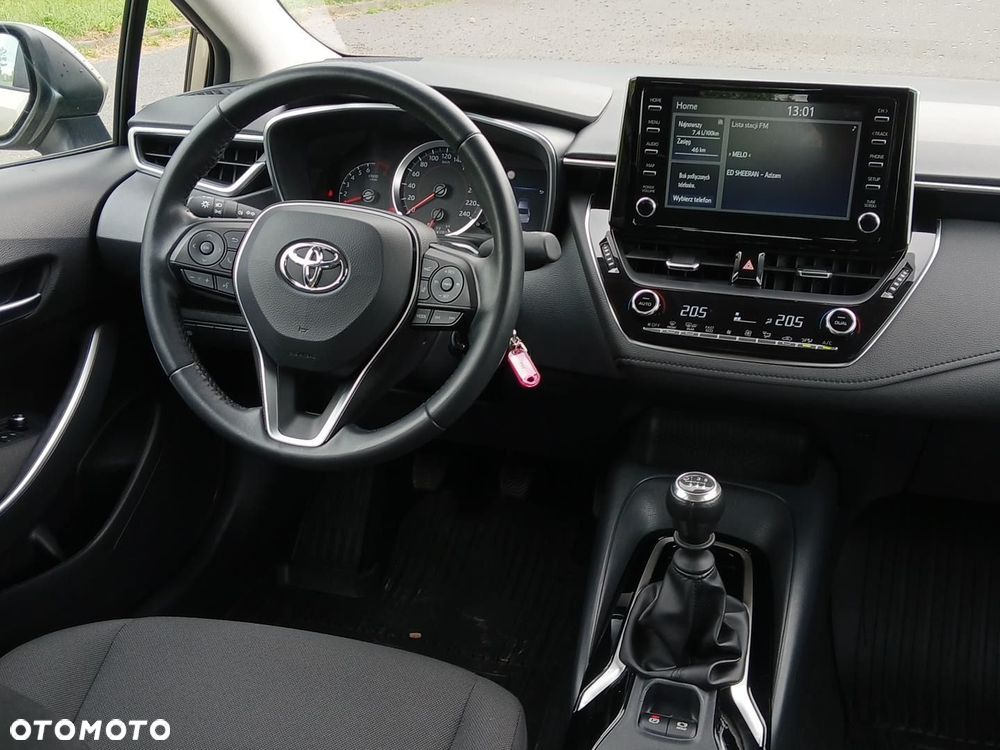 Toyota Corolla - 25