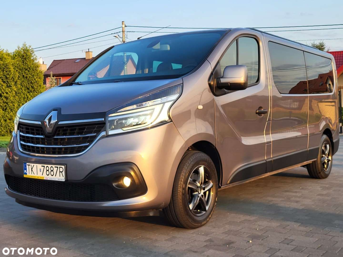 Renault Trafic - 13