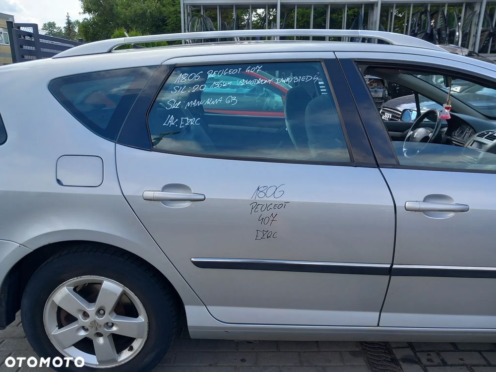 PEUGEOT 407 DRZWI PRAWE TYLNE PRAWY TYŁ KOMBI KOLOR: EZRC - 1
