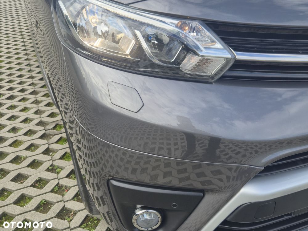 Toyota Proace Verso 2,0-l-D-4D L1 (8-Si.) Autm Family Comfort - 21