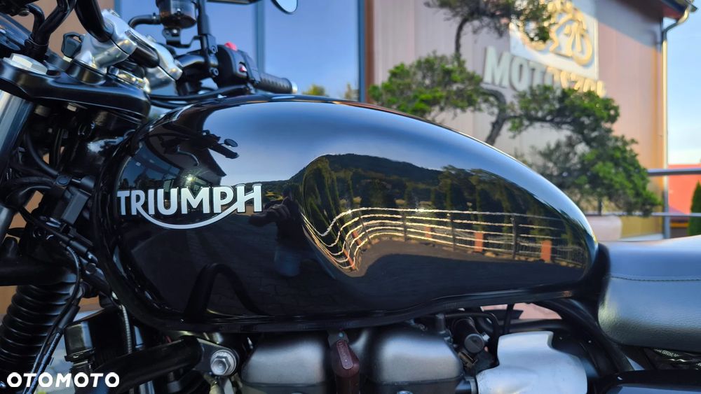 Triumph Street Twin - 25