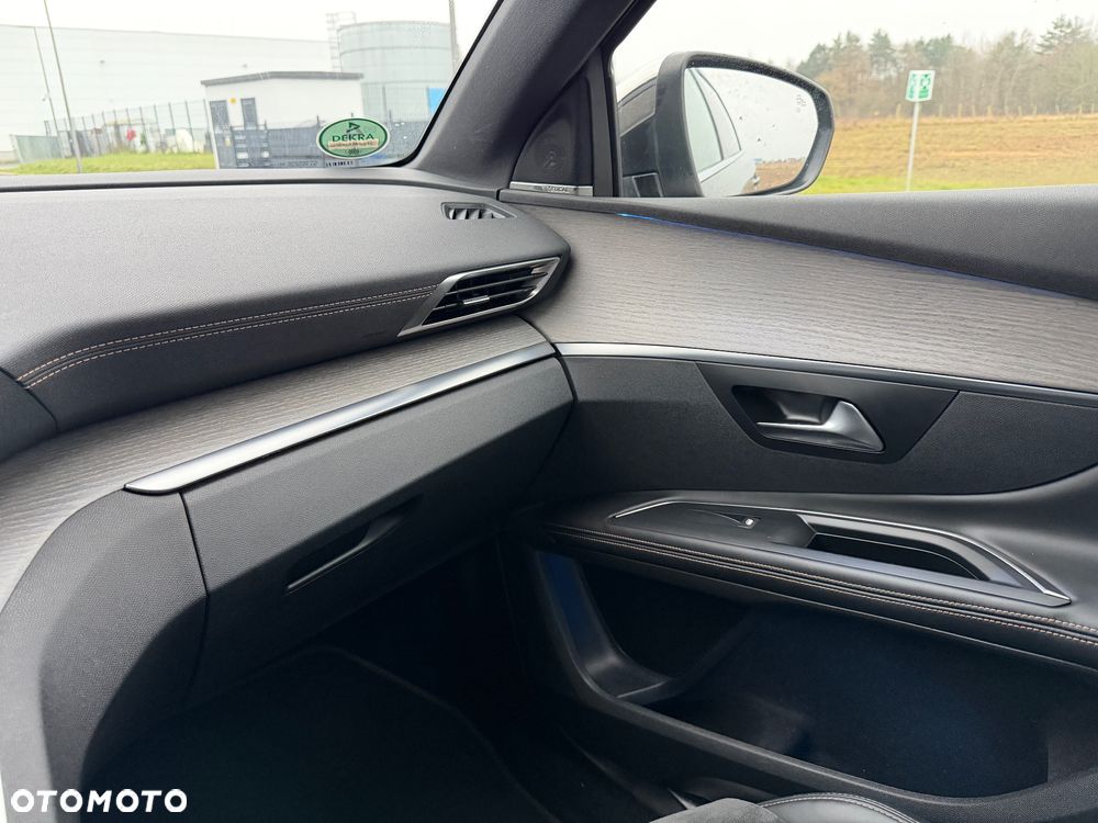 Peugeot 5008 - 21