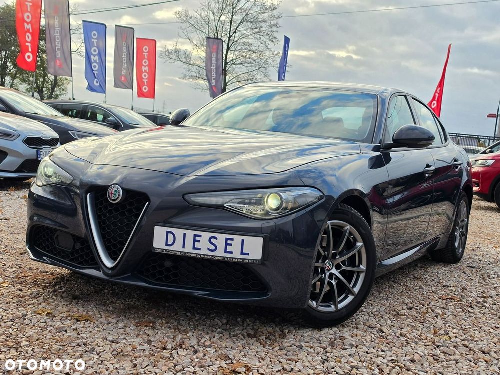 Alfa Romeo Giulia - 17
