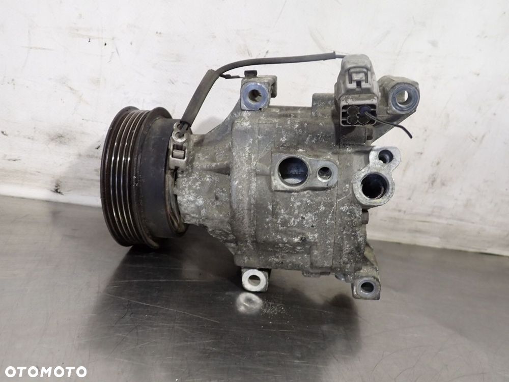 SPRĘŻARKA KLIMATYZACJI TOYOTA COROLLA E12 447220-6352 - 1