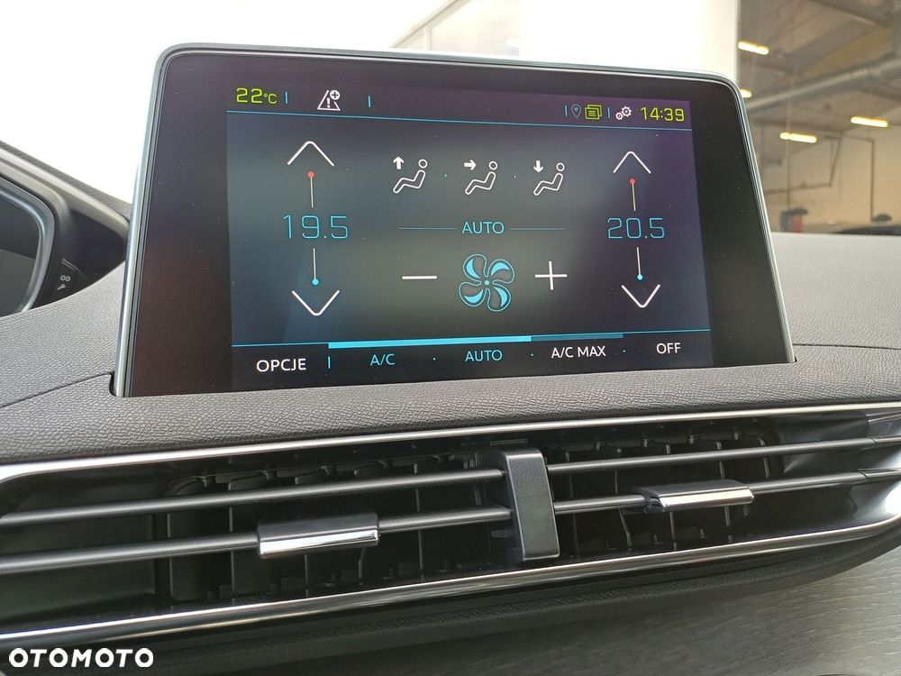 Peugeot 3008 1.6 PureTech Hybrid4 PHEV GT S&S EAT8 - 26