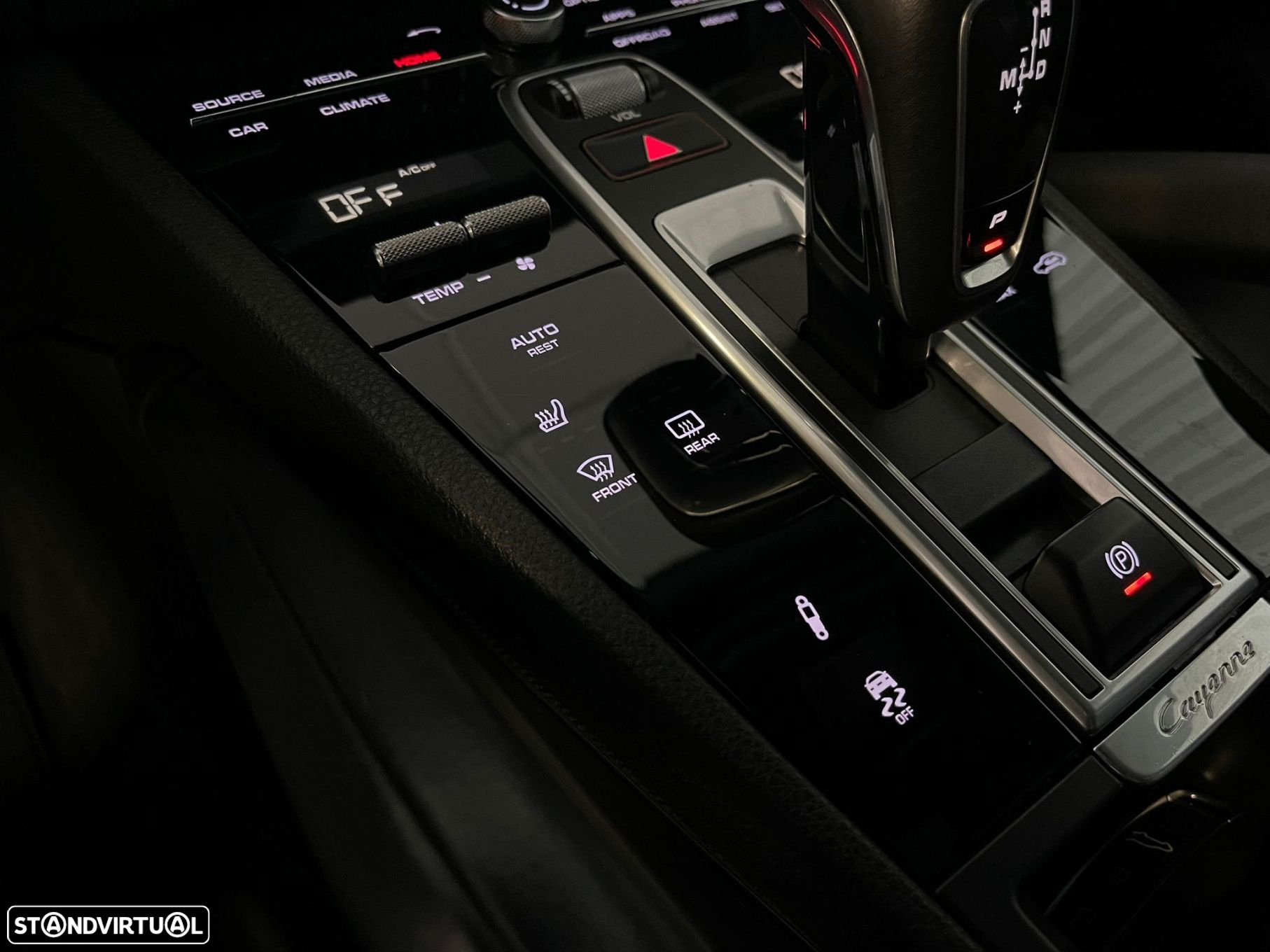 Porsche Cayenne Platinum Edition - 50