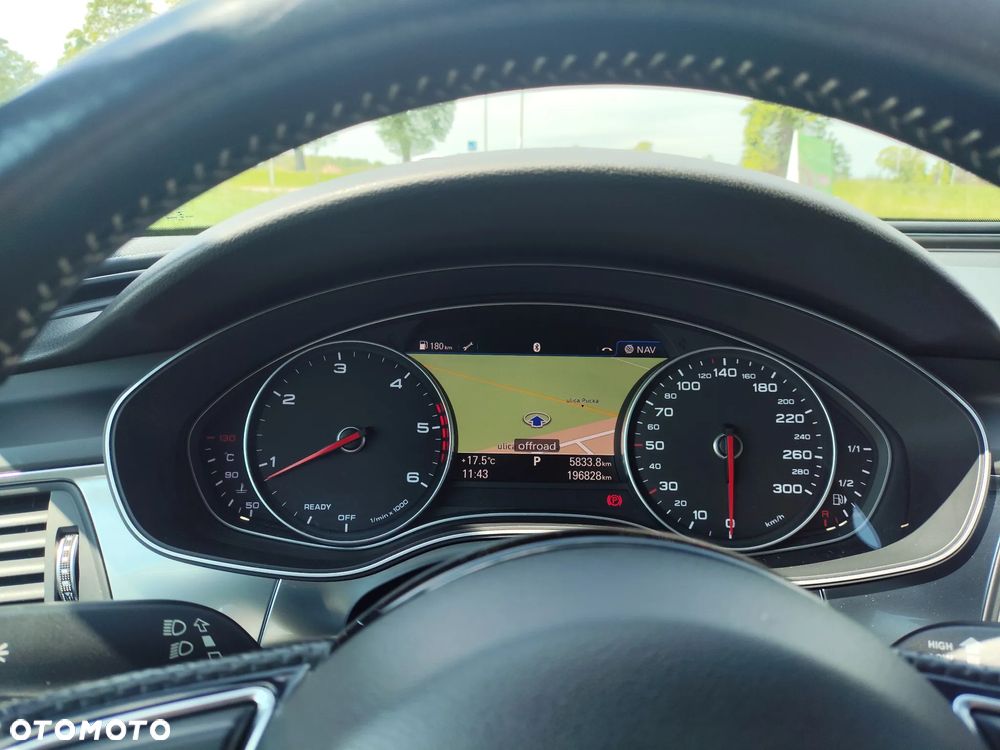 Audi A6 Avant 3.0 TDI quattro S tronic - 11